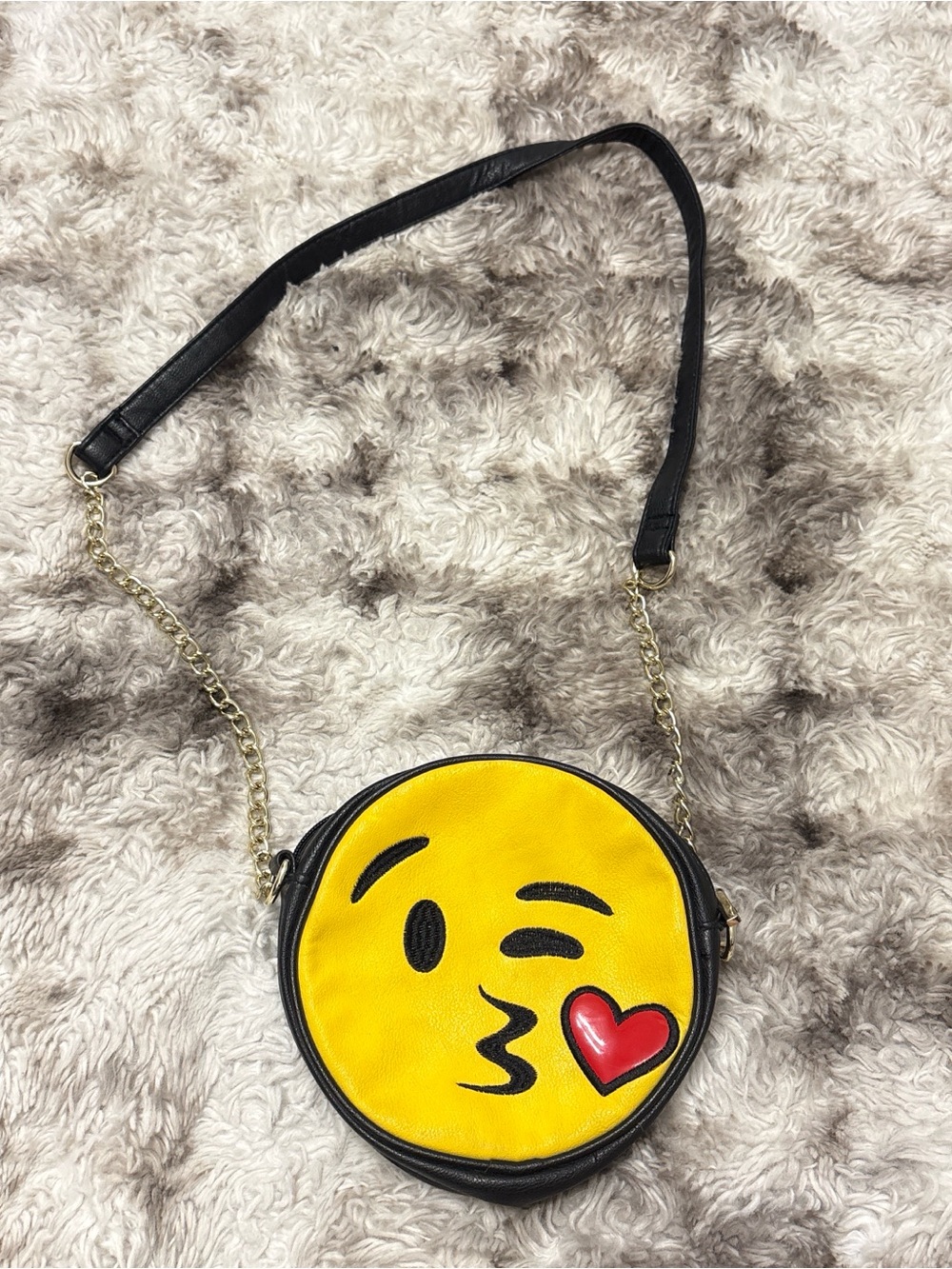 Olivia Miller Yellow Lined Black Zip-Top Crossbody